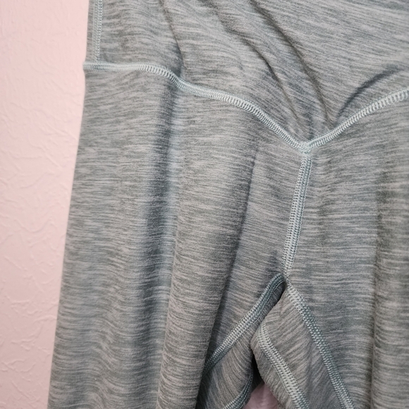 Women's Victoria Secret‎ Set Mint Green Leggings Pants Size 4 Tank Size XS - Picture 2 of 11